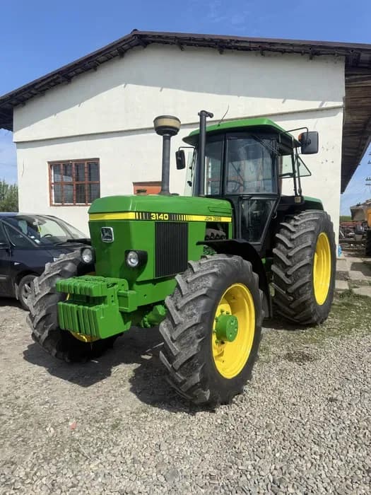 Imagine 1/8: Vand sau schimb tractor John Deere 3140 | Preț: 12.000 EUR | Locație: Cehu Silvaniei, Sălaj Vand sau schimb tractor John Deere 3140 - Cehu Silvaniei, Sălaj - 12.000 EUR - imagine 1 din 8 - produs second hand