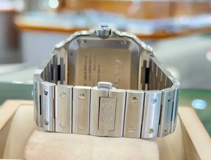 Imagine 1/3: Cartier Santos Large - Blue Dial - Full Set - In garantie | Preț: 5.980 EUR | Locație: Sector 1, București Cartier Santos Large - Blue Dial - Full Set - In garantie - Sector 1, București - 5.980 EUR - imagine 1 din 3 - produs second hand