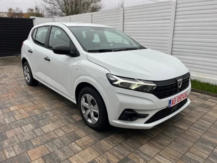 Dacia Sandero 1.0 vand/variante/schimb cu autoplatforma categoria B | Preț: 8.800 EUR | Locație: Mioveni, Argeș Dacia Sandero 1.0 vand/variante/schimb cu autoplatforma categoria B - Mioveni, Argeș - 8.800 EUR - mașină second hand